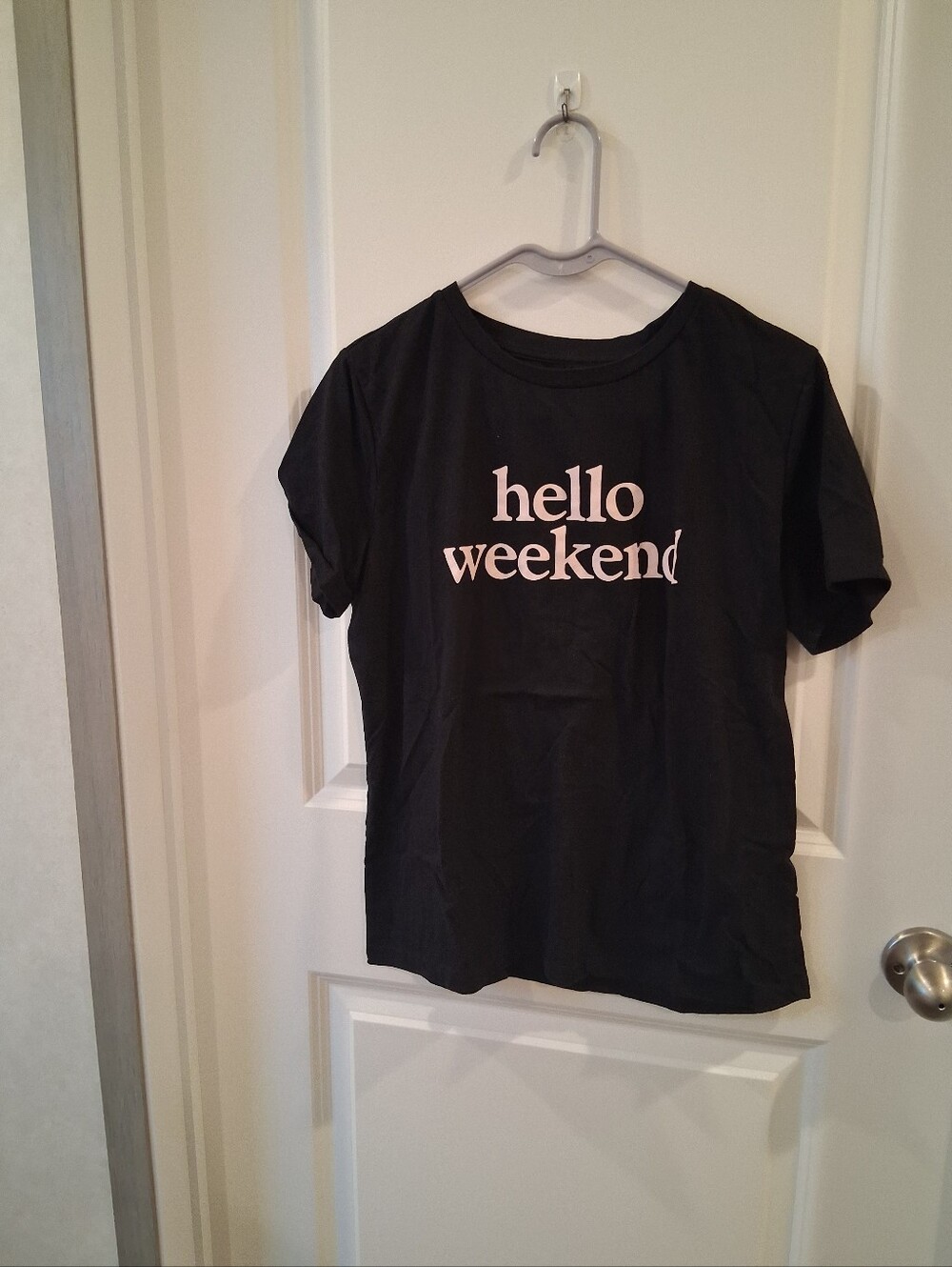 Nine West Black Tee with White "hello weekend" Graphic Size Large